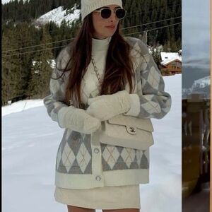 NWT ZARA ARGYLE KNIT CARDIGAN WHITE / GRAY SIZE M 3920/121/096